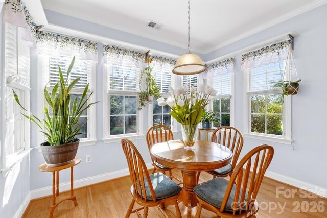 5244 Hickory Knoll Lane, Mount Holly, NC 28120