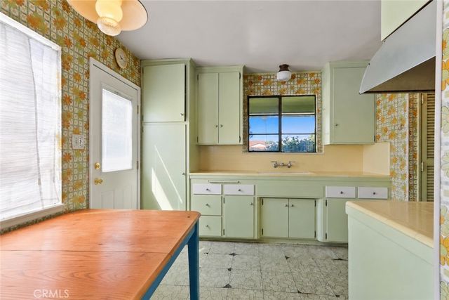 14751 San Esteban Dr, La Mirada, CA 90638
