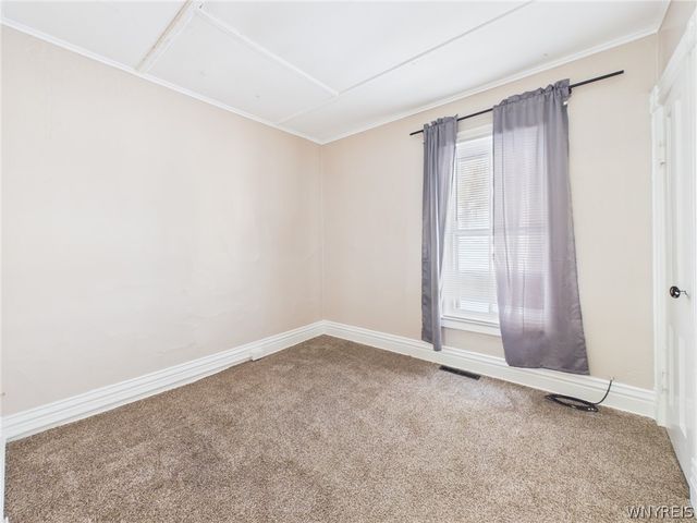 14 Glenwood Avenue, Lockport City, NY 14094