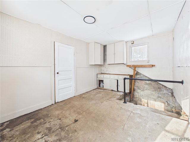 14 Glenwood Avenue, Lockport City, NY 14094