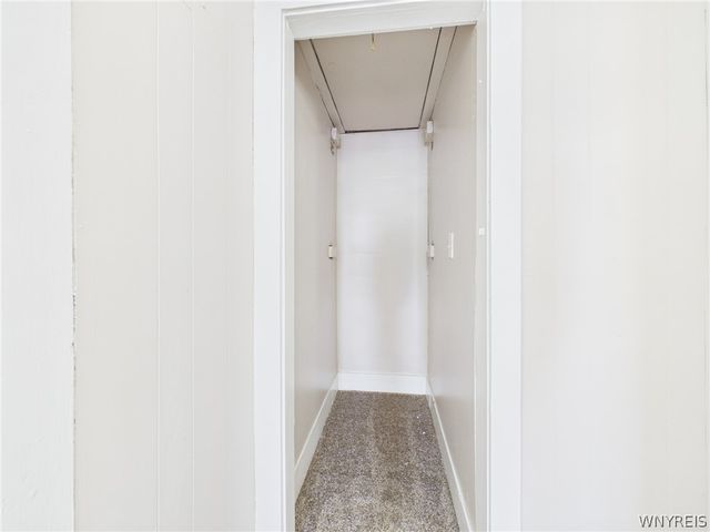 14 Glenwood Avenue, Lockport City, NY 14094