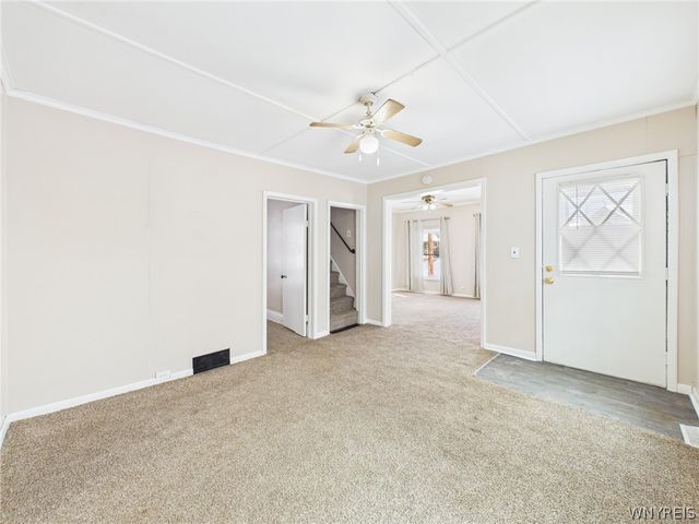 14 Glenwood Avenue, Lockport City, NY 14094