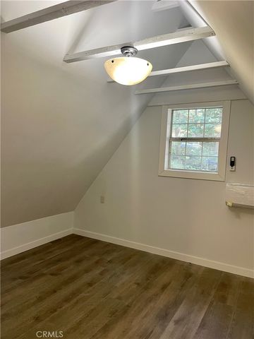 719 Woodland Road, Crestline, CA 92325