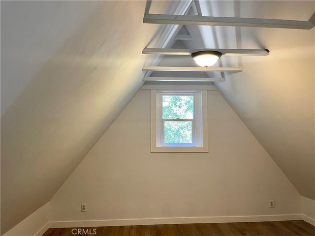 719 Woodland Road, Crestline, CA 92325