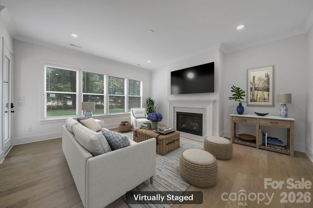 1016 Rockway Drive, Charlotte, NC 28205