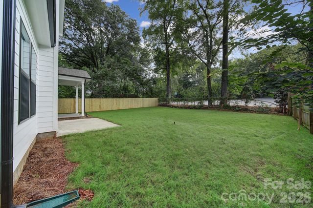 1016 Rockway Drive, Charlotte, NC 28205
