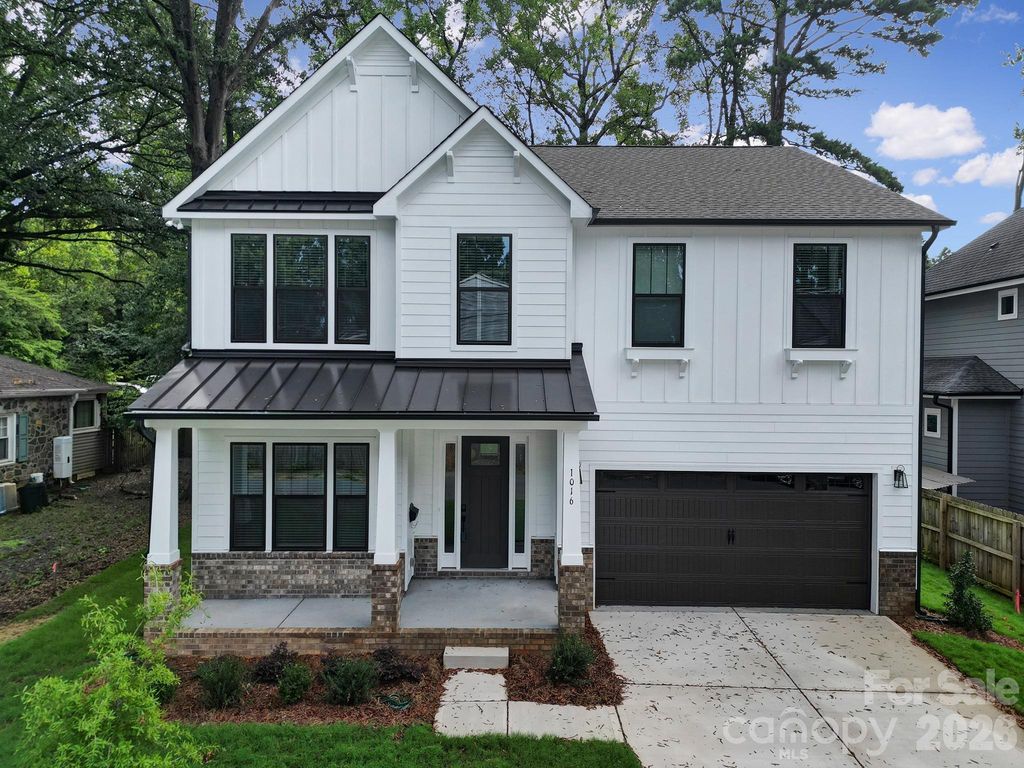 1016 Rockway Drive, Charlotte, NC 28205