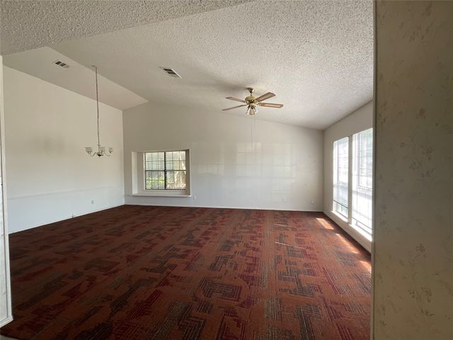 7017 Christina Lane, Garland, TX 75043