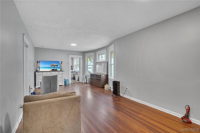 21 Freund Street, Buffalo, NY 14211