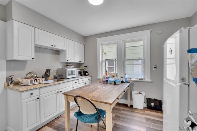 21 Freund Street, Buffalo, NY 14211