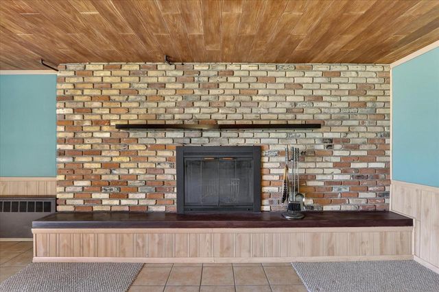 816 N Osborne Avenue, Janesville, WI 53548