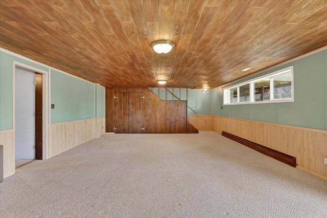 816 N Osborne Avenue, Janesville, WI 53548