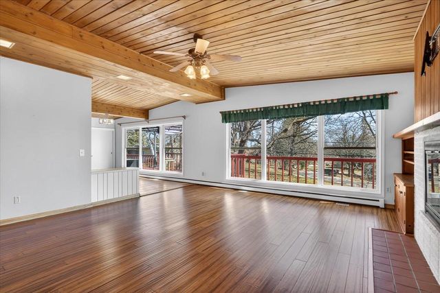 816 N Osborne Avenue, Janesville, WI 53548