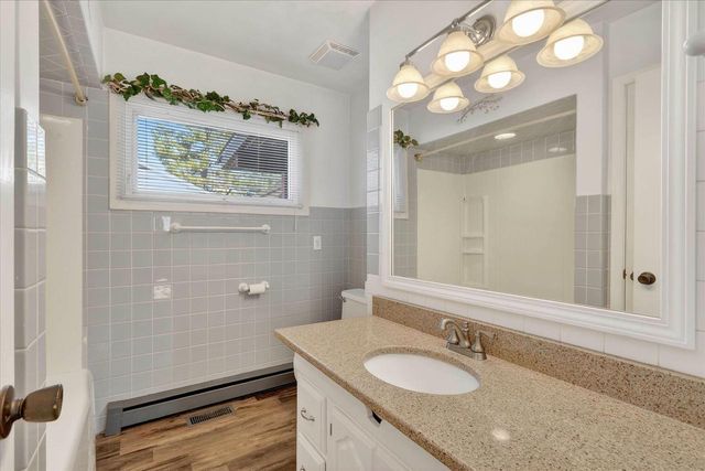 816 N Osborne Avenue, Janesville, WI 53548