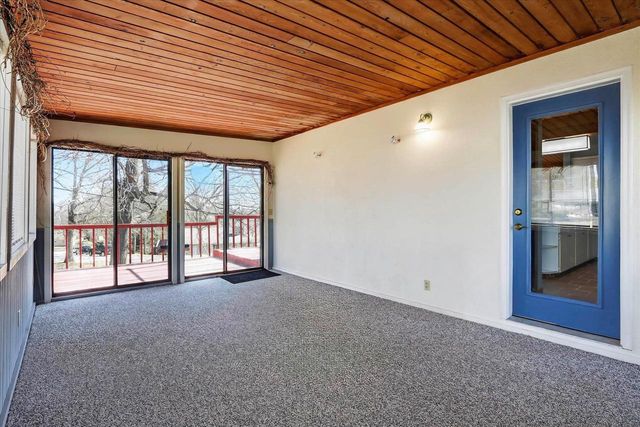 816 N Osborne Avenue, Janesville, WI 53548