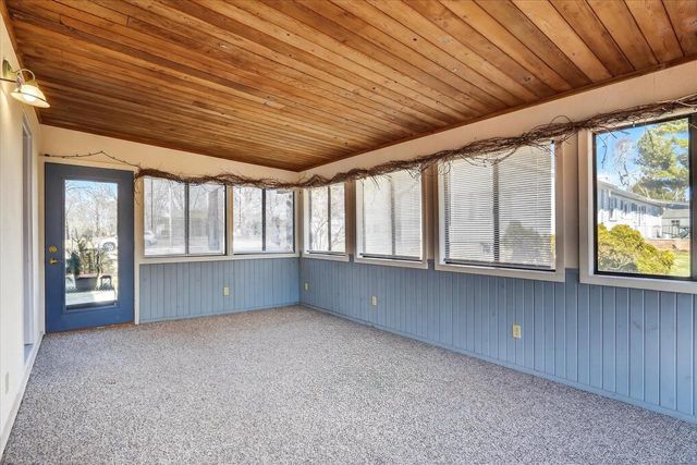 816 N Osborne Avenue, Janesville, WI 53548