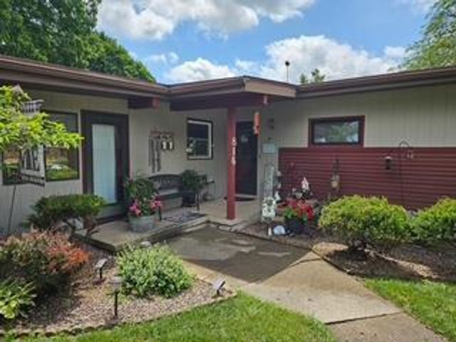816 N Osborne Avenue, Janesville, WI 53548