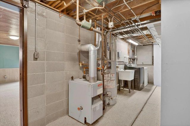 816 N Osborne Avenue, Janesville, WI 53548