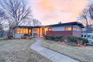 816 N Osborne Avenue, Janesville, WI 53548