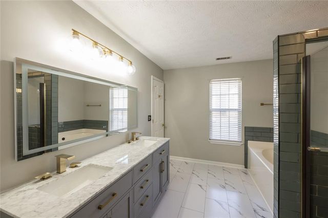 3328 Vintage Point Court, Lawrenceville, GA 30044