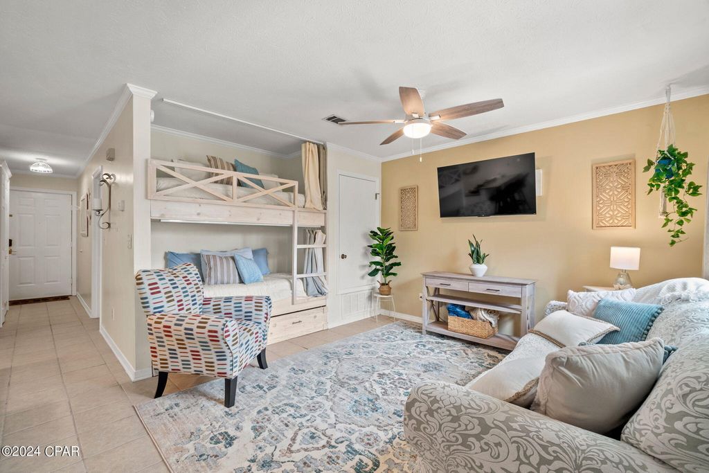 Image 15 of property listing at 134 Damon Circle Unit D, Panama City Beach, FL 32407