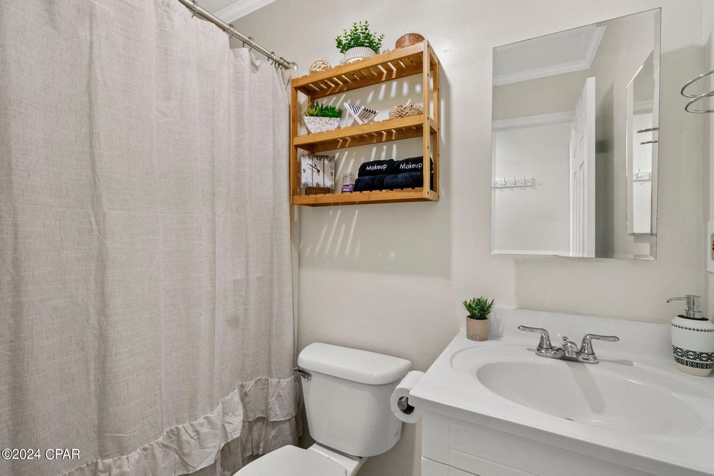 Image 6 of property listing at 134 Damon Circle Unit D, Panama City Beach, FL 32407