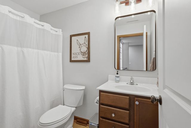 6234 Mississippi Avenue, Davenport, IA 52807