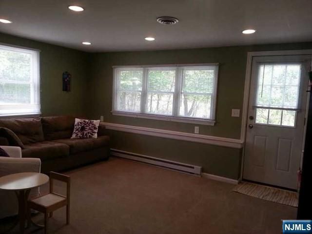 132 Chadwick Place, Glen Rock, NJ 07452