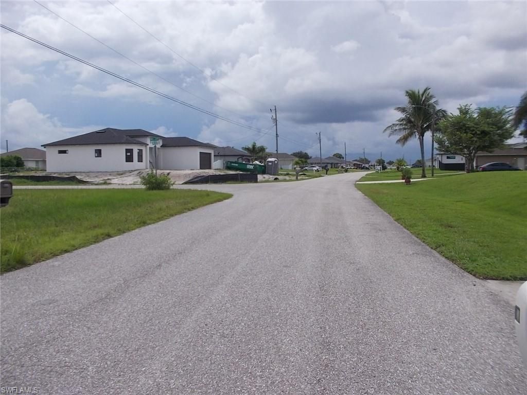 538 NW 25th TER, CAPE CORAL, FL 33993 — photo 5