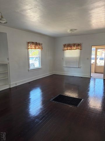 1916 E 7th St, Pueblo, CO 81001