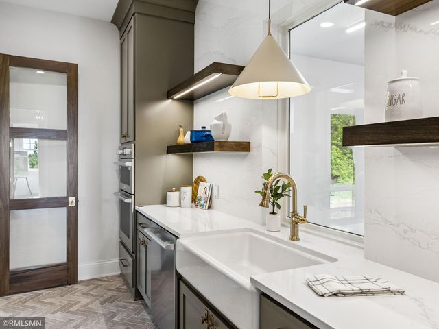 7390 Keswick Court, Grant, MN 55082