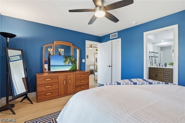 17 Watercolor WAY 17, Naples, FL 34113