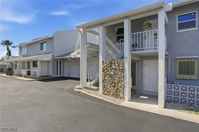 17 Watercolor WAY 17, Naples, FL 34113