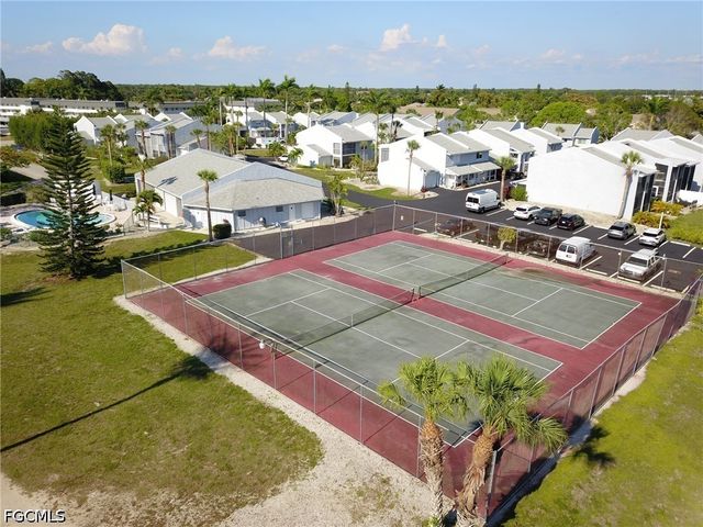 17 Watercolor WAY 17, Naples, FL 34113