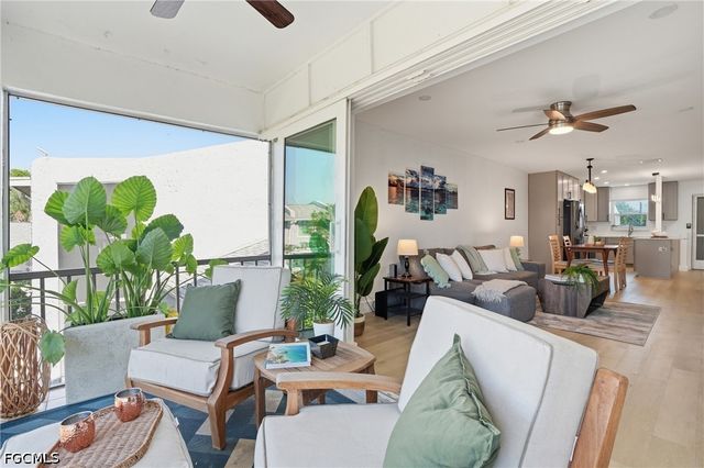 17 Watercolor WAY 17, Naples, FL 34113