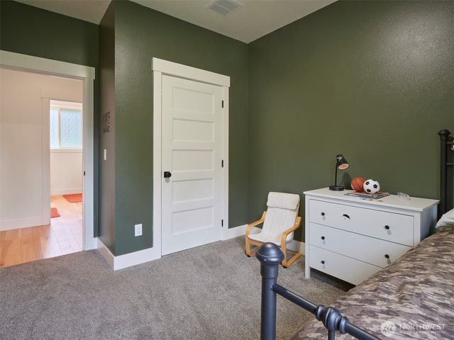 254 Oxbow Road, Woodland, WA 98674