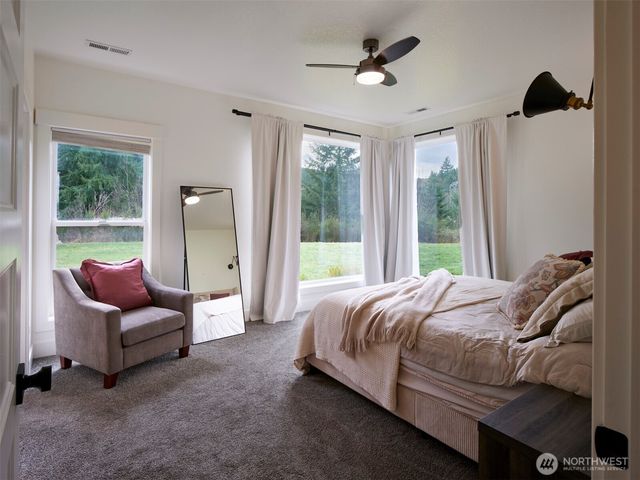 254 Oxbow Road, Woodland, WA 98674