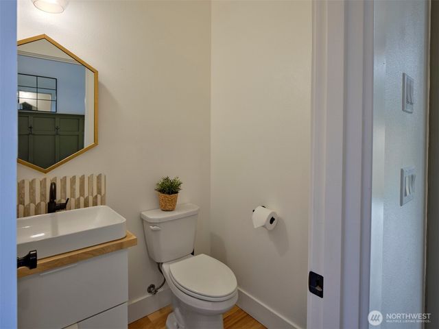254 Oxbow Road, Woodland, WA 98674