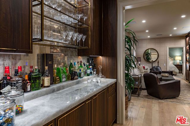 127 Hollister Avenue, Santa Monica, CA 90405