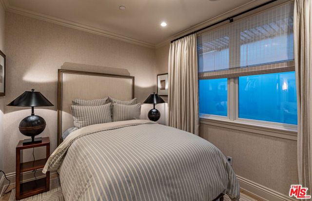 127 Hollister Avenue, Santa Monica, CA 90405