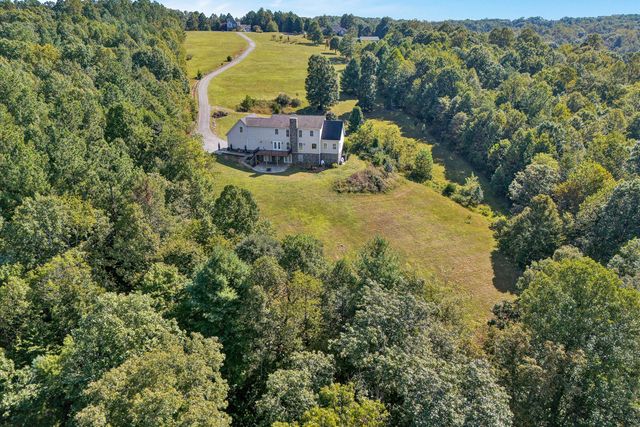 1330 Riverbend DR, Rocky Mount, VA 24151