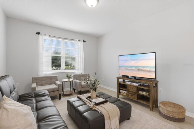 2748 PEONY DRIVE, Oviedo, FL 32766