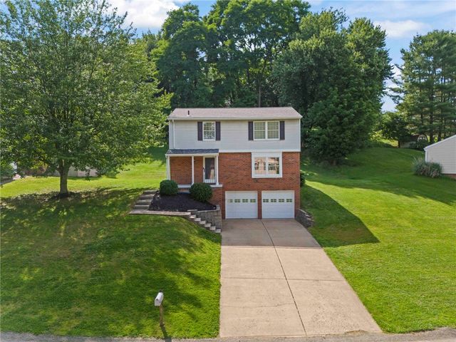 140 Deer Drive, South Strabane, PA 15301