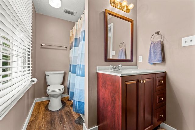 140 Deer Drive, South Strabane, PA 15301