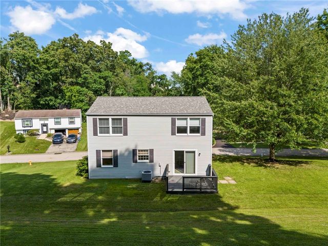 140 Deer Drive, South Strabane, PA 15301
