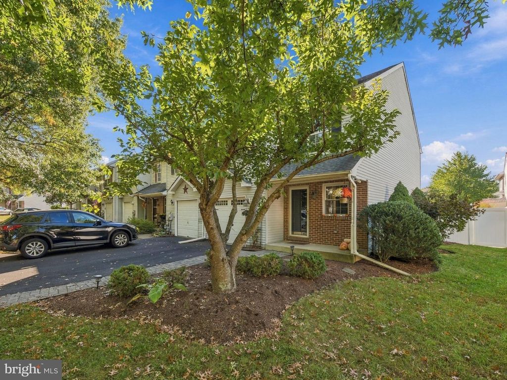 4932 TALL CEDAR CT, PIPERSVILLE, PA 18947 — photo 3