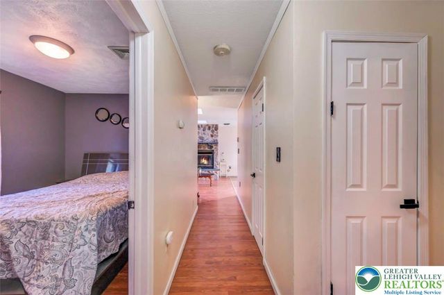 1019 Dancing Ridge Road, Price Twp, PA 18302