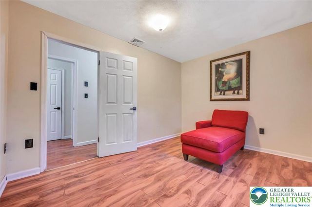 1019 Dancing Ridge Road, Price Twp, PA 18302