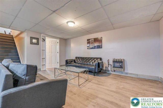 1019 Dancing Ridge Road, Price Twp, PA 18302