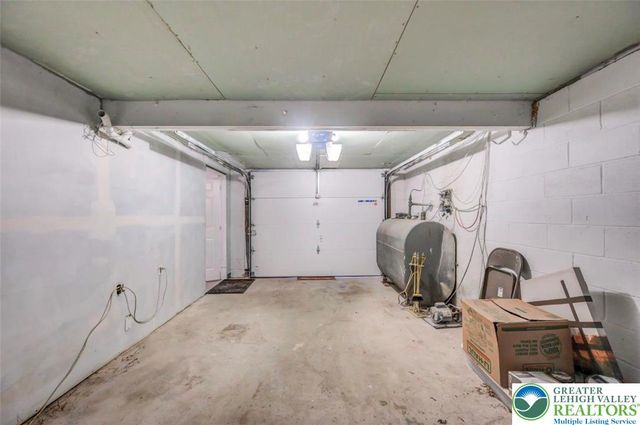 1019 Dancing Ridge Road, Price Twp, PA 18302